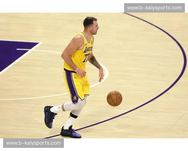 巅峰博弈与意志交锋：翻开这份“湖人vs森林狼录像”，看透篮球的血色浪漫